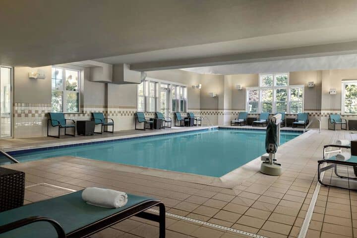 Pool 60 of 102
