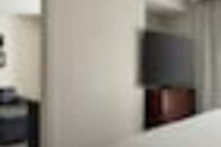 Room 29 of 102